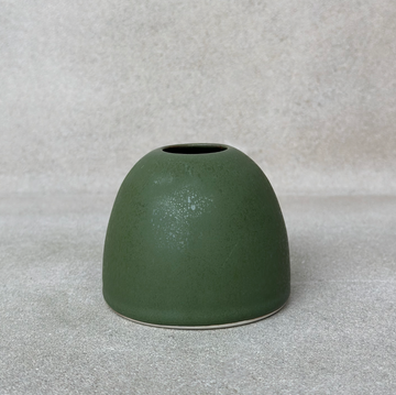 TQD Porcelain Vase / Avocado / Small