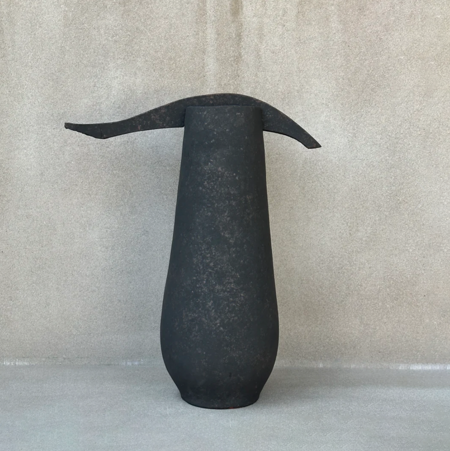 Jogum Vase with 2 Yoke Options