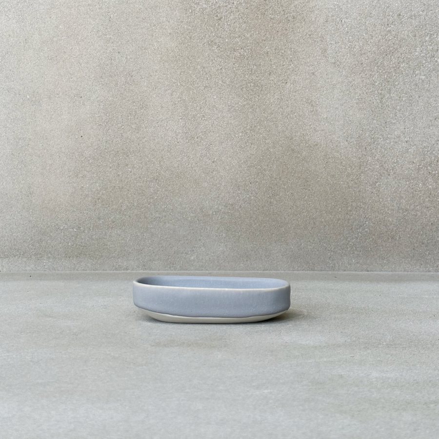 Oval Tray / Grey