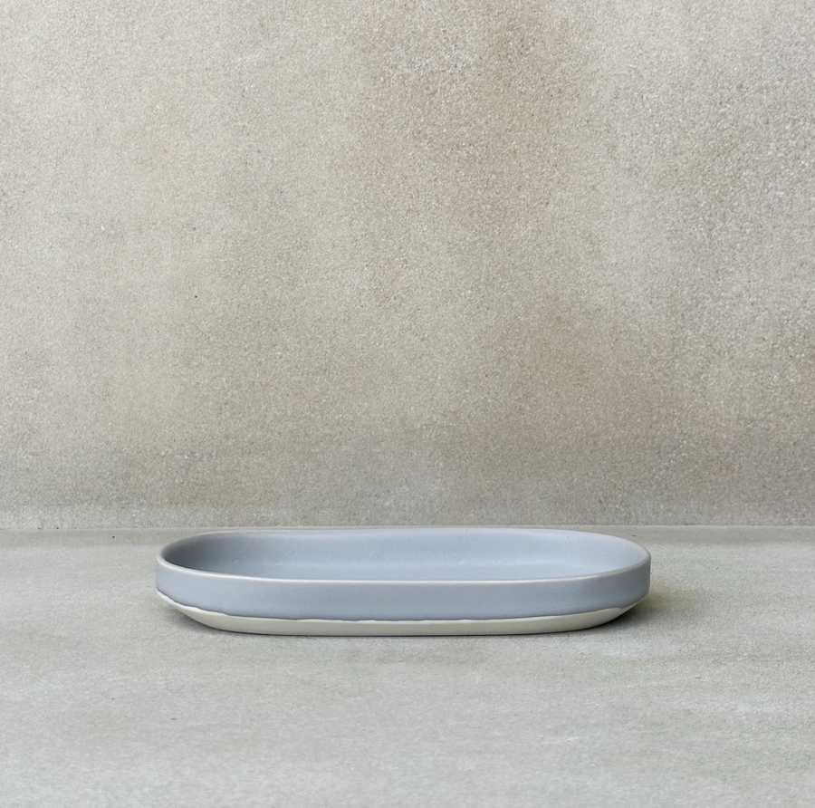 Oval Tray / Grey