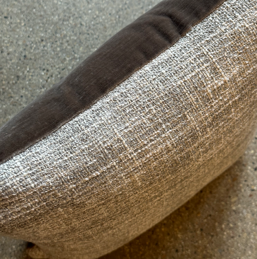 Bark Velvet Weave Pillow / 16” x 16”