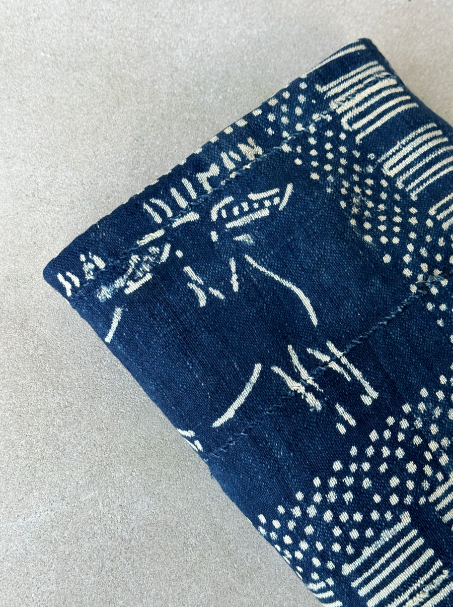 Vintage African Indigo Throw / Pattern