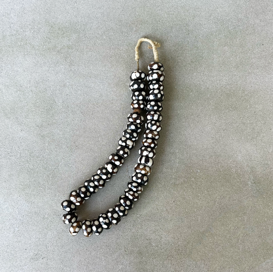 African Batik Beads / medium / Dots