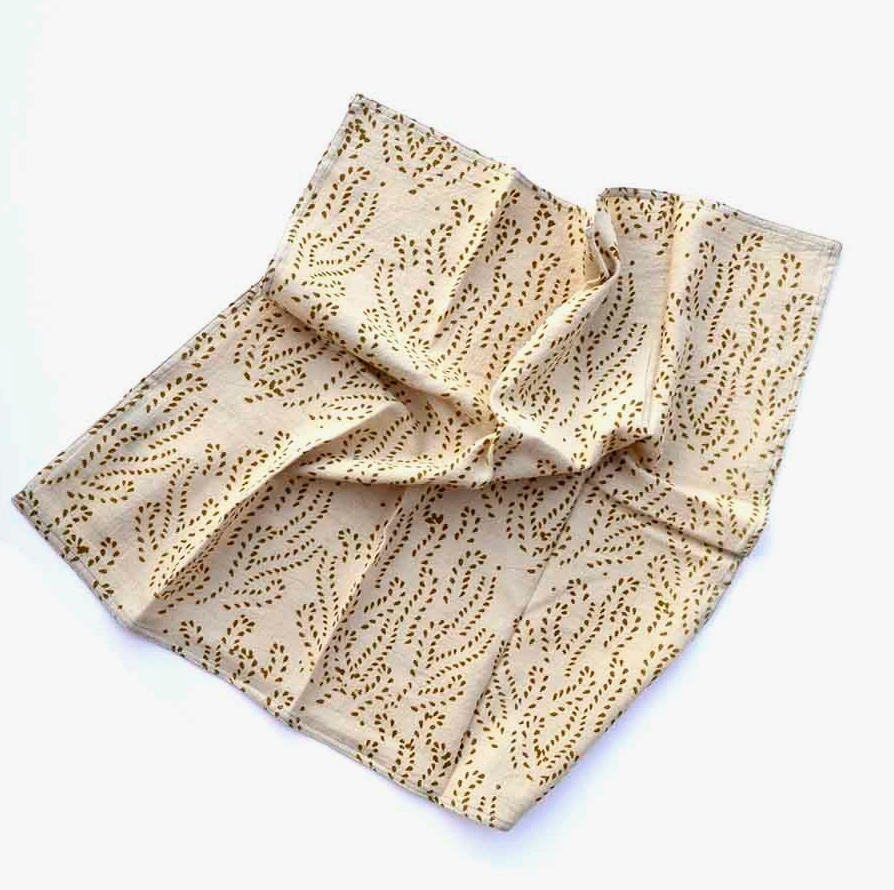 Gold Vine Napkins (Set of 4)