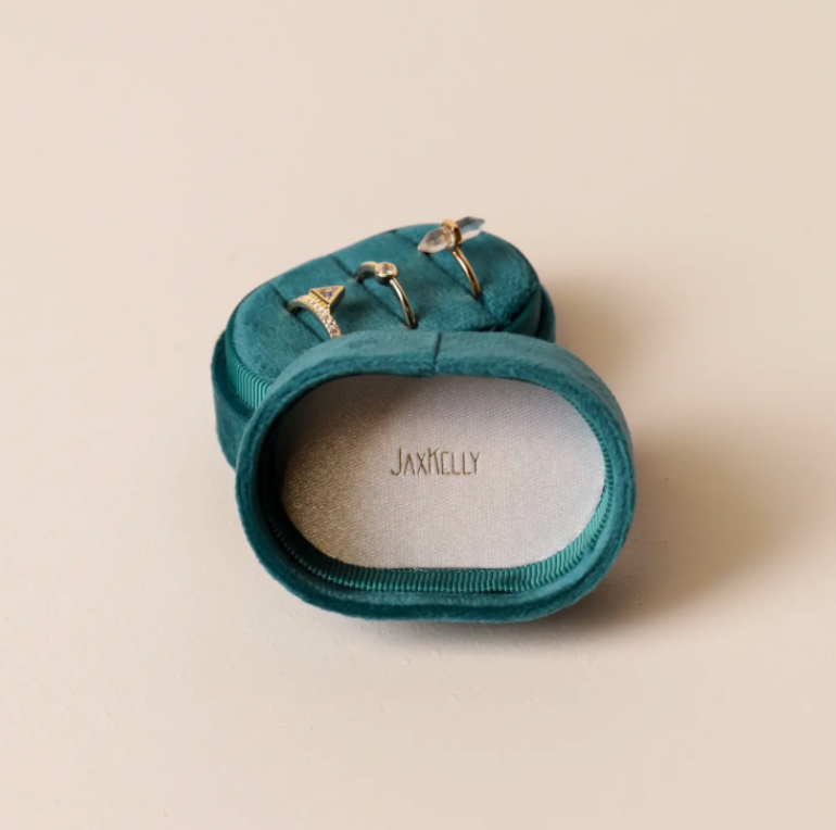 Velvet Jewelry Box - Small Oval - Teal