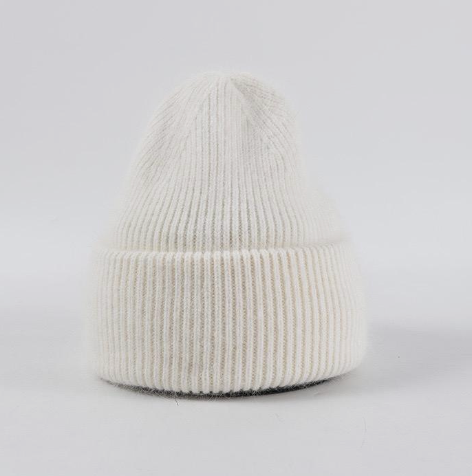 Angora Beanie Hat / Ivory