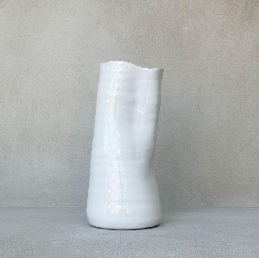 Tegan Vase / White