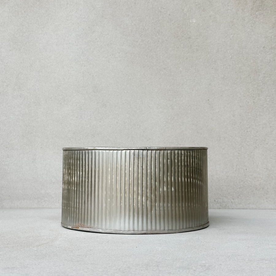 Nora Metal Pot