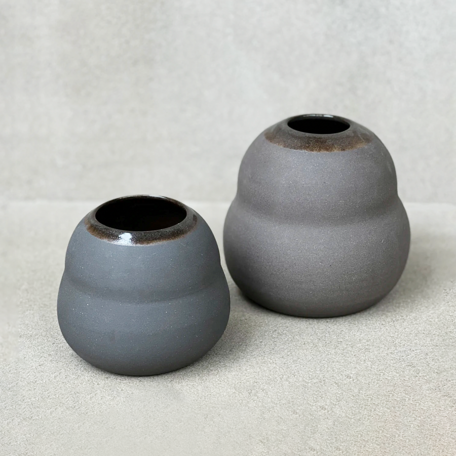 TQD Porcelain Vase / Large Dark Chocolate
