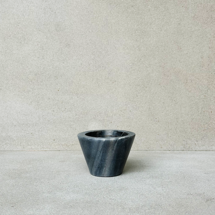 Marble Cellar / Black