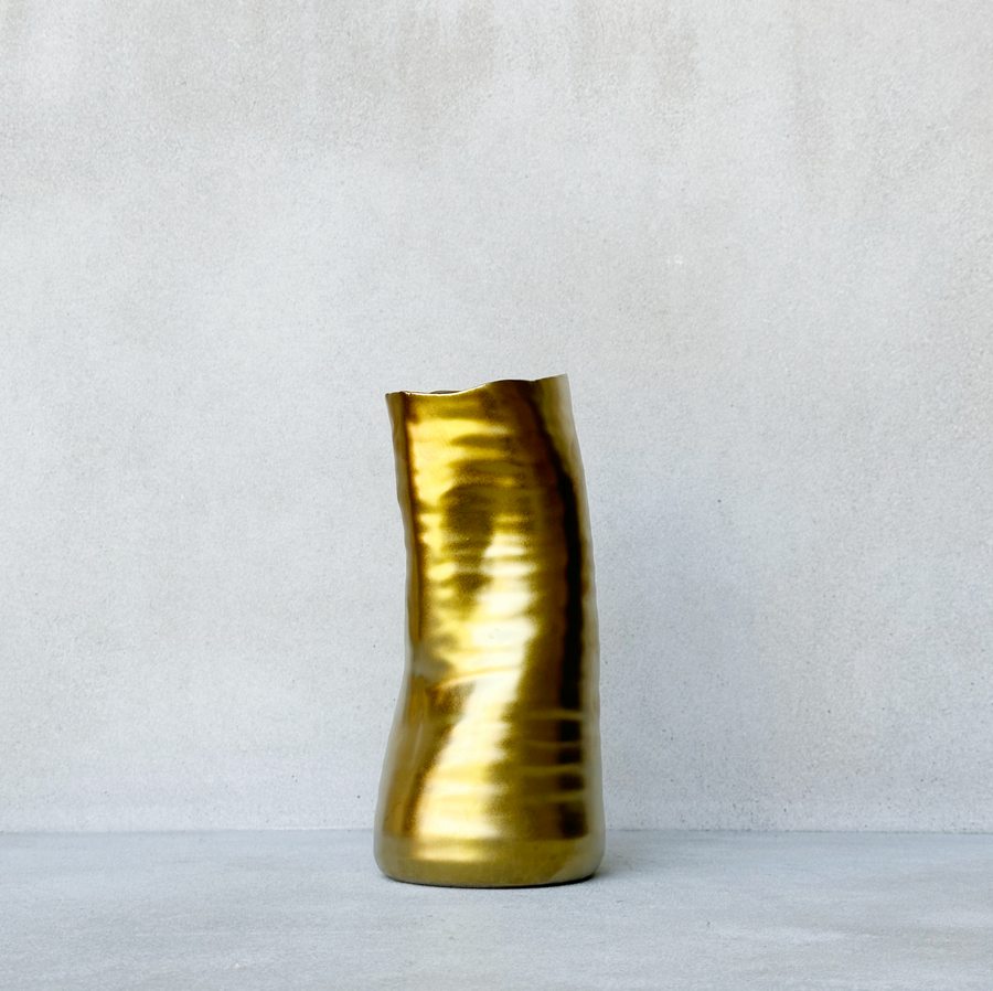 TEGAN CERAMIC VASE / GOLD