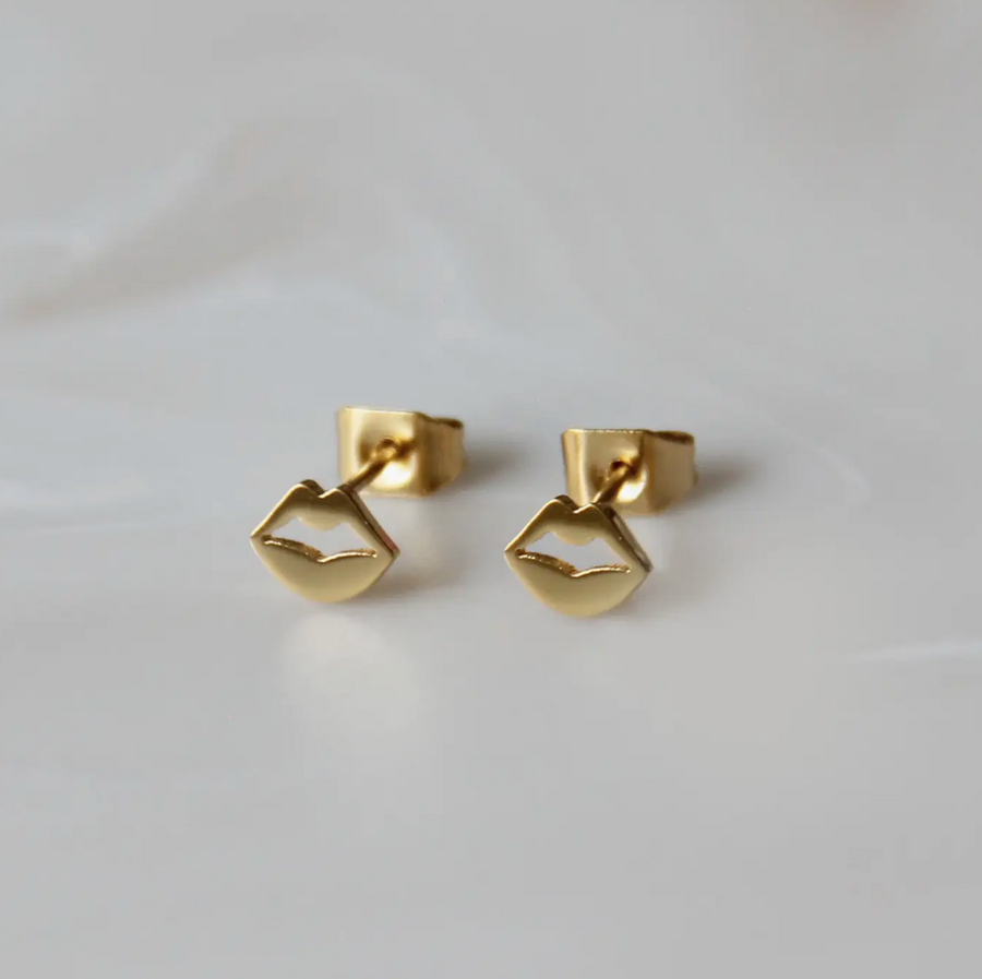 Kiss Lip Studs