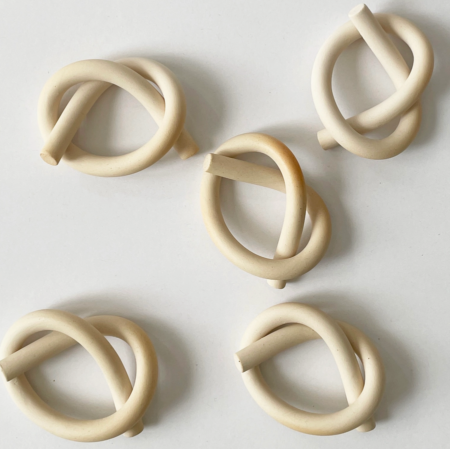 Knot Napkin Rings / Marshmallow