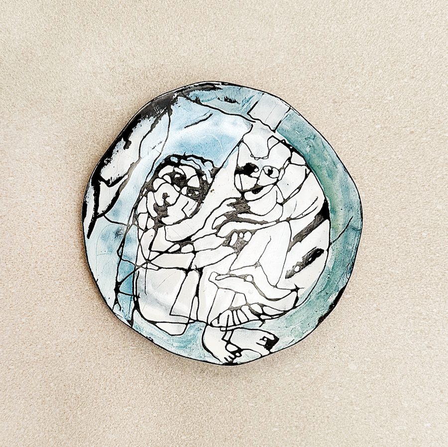 Two Figures Enamel Dish