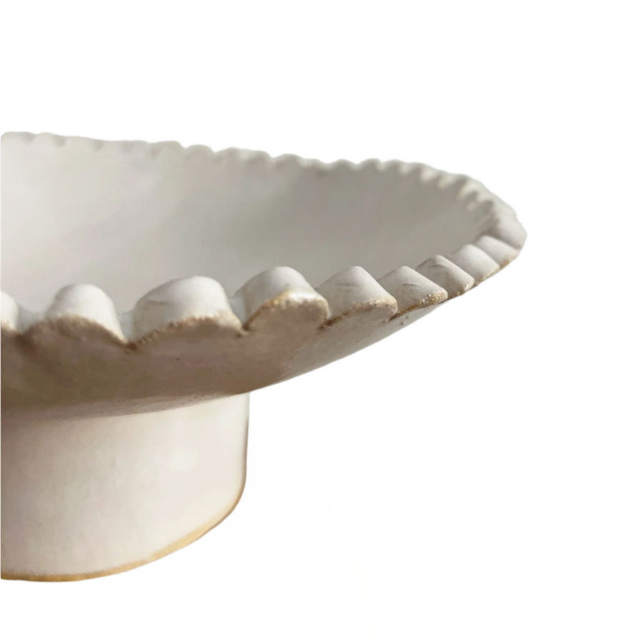 Scalloped Pedestal Bowl
