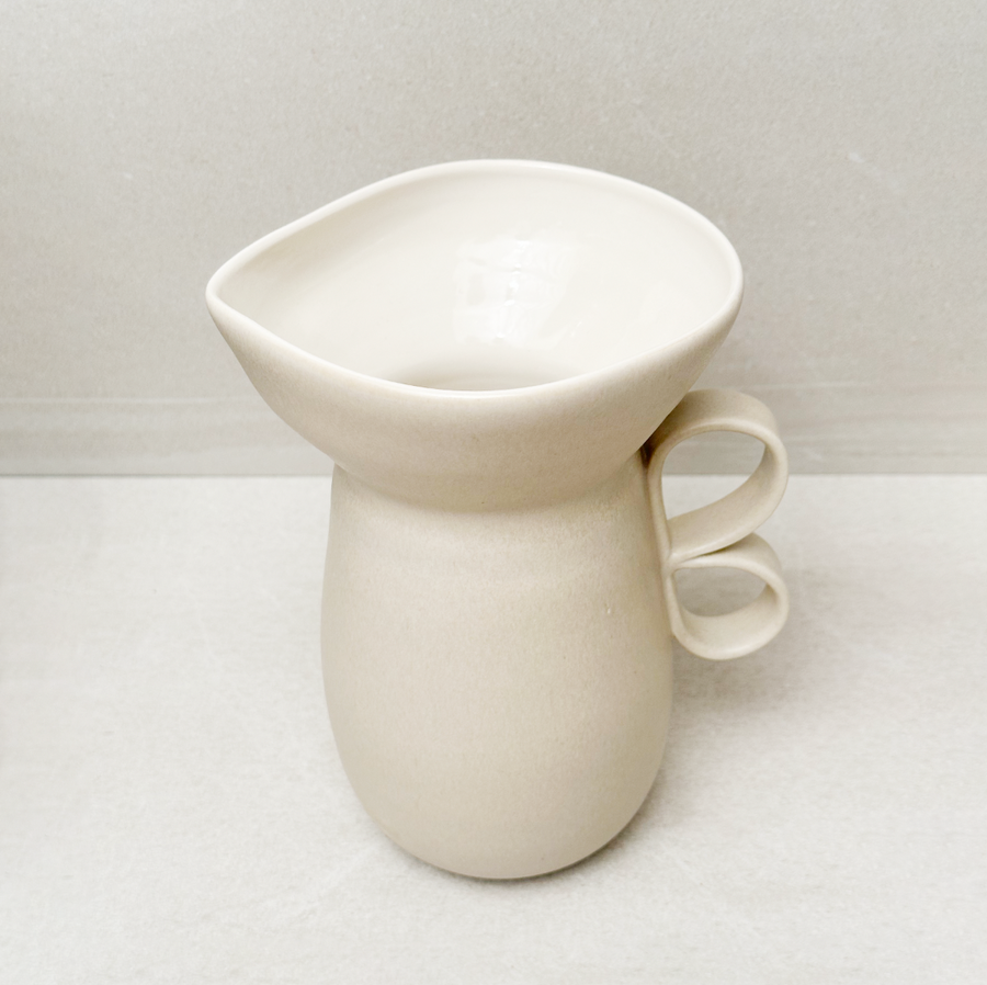 TQD Cloud Pitcher / Sandstone