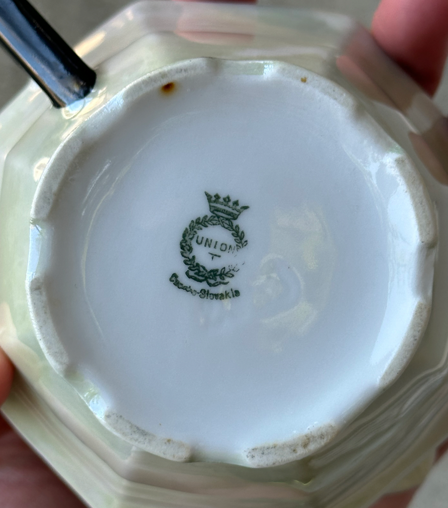 Vintage Lustreware Sugar + Creamer set/2