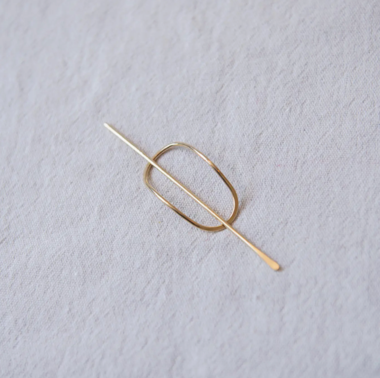 Oval Golden Sands Hairpin