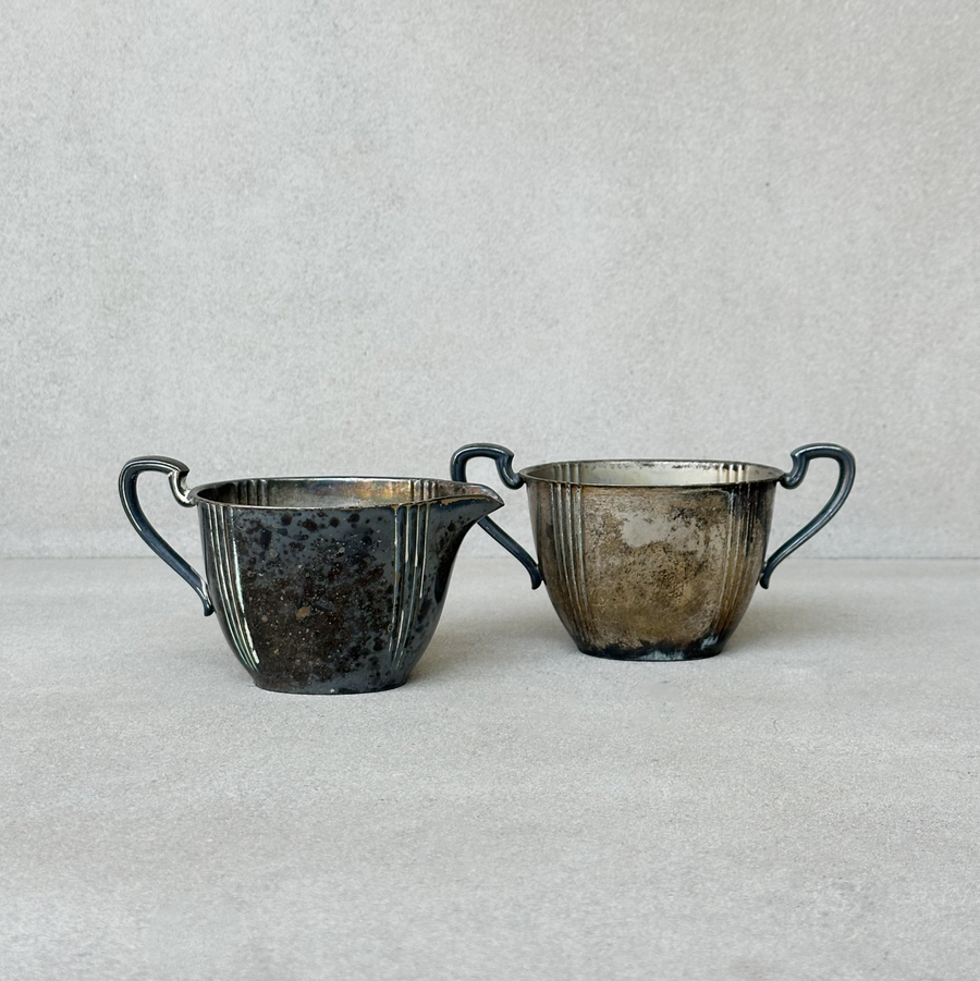 Vintage Art Deco Sugar and Creamer set/2