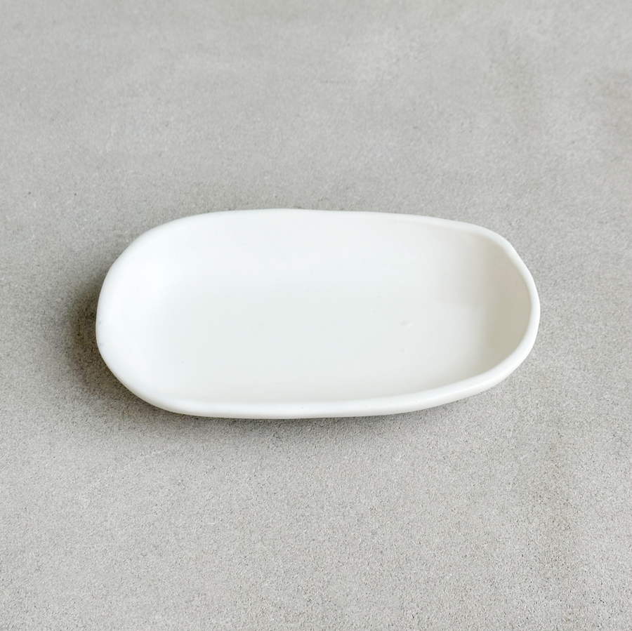 Matte Ivory Rounded Edge Stoneware Tray