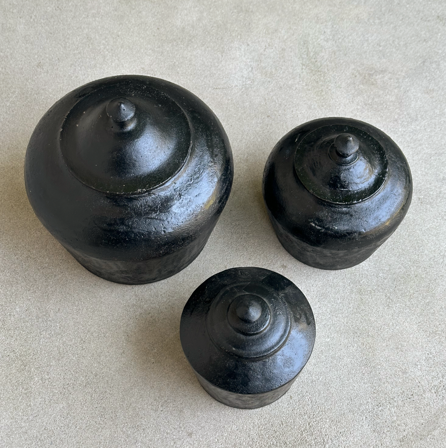 Vintage Cast Iron Vessels