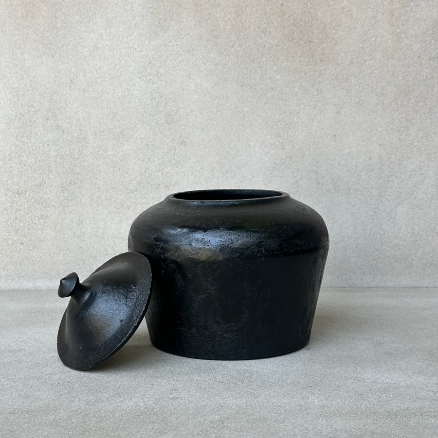 Vintage Cast Iron Vessels