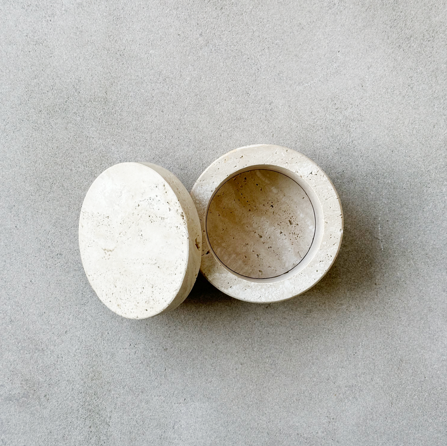 TRAVERTINE LIDDED CONTAINERS
