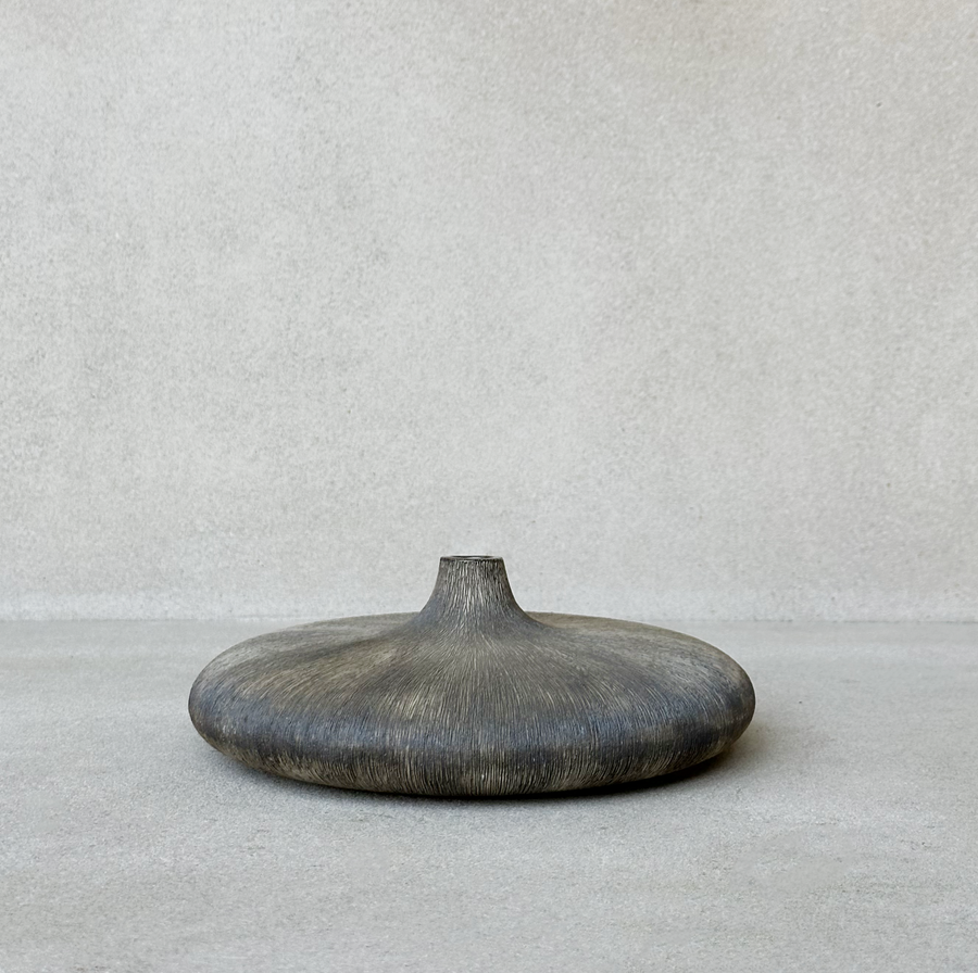 Etched Low Budvase