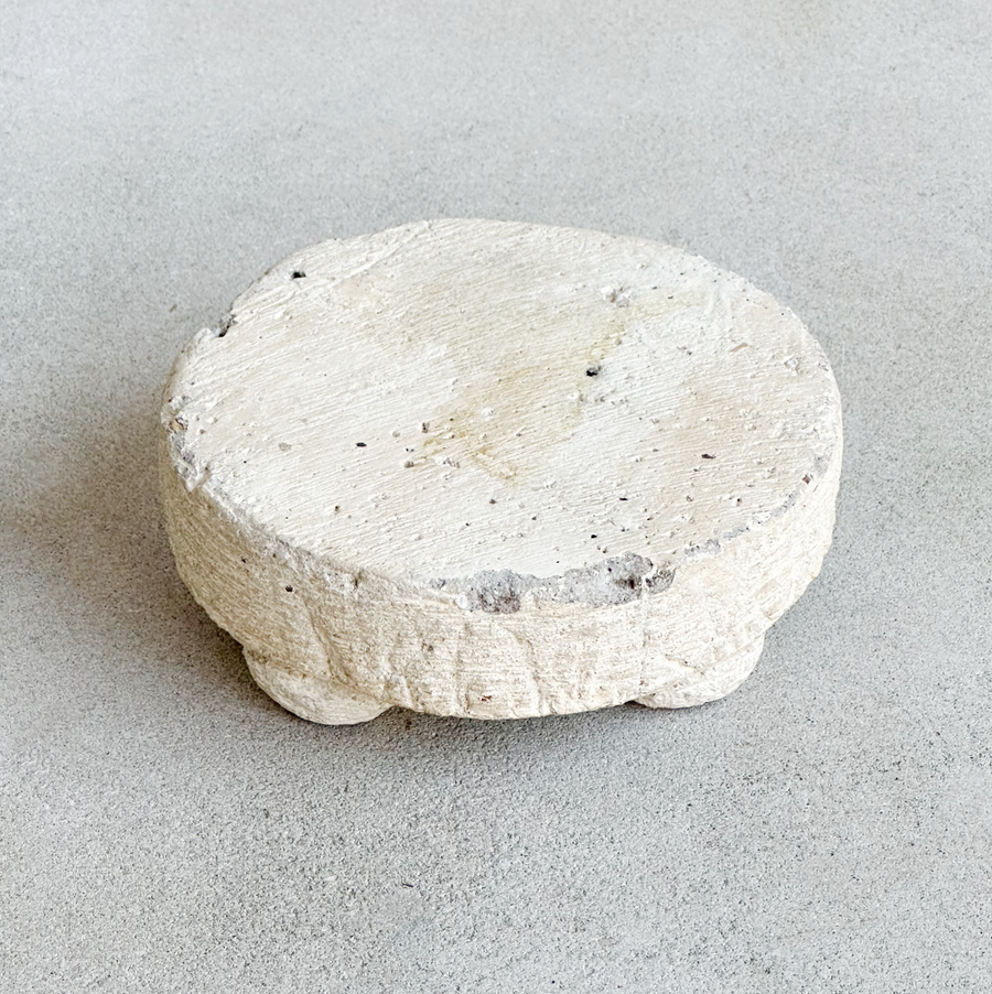 Primitive Round Pedestals