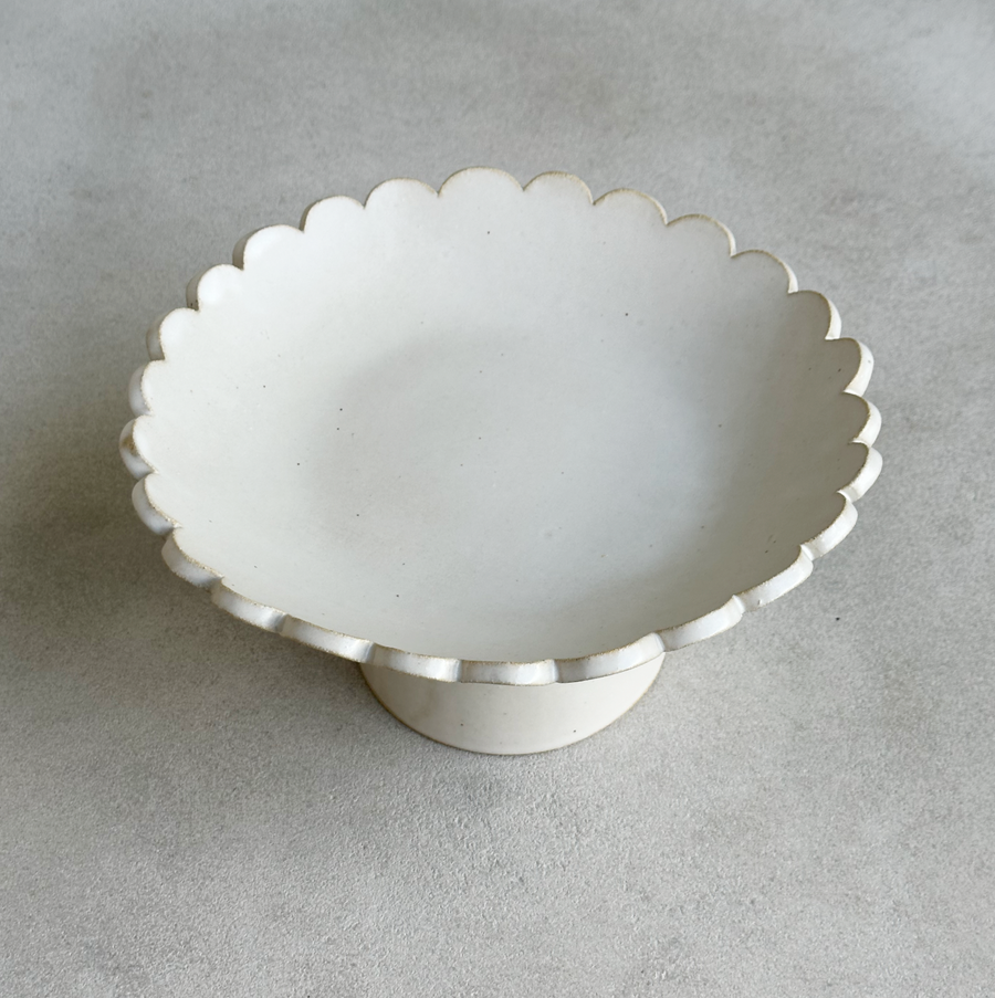 Scalloped Pedestal Bowl