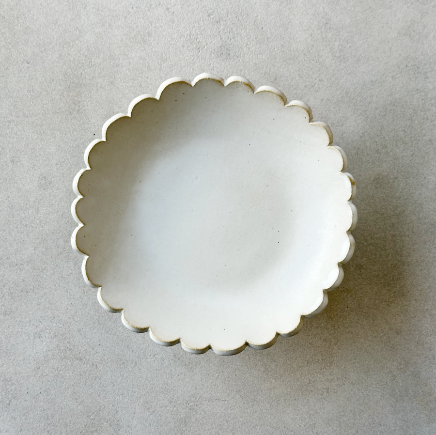 Scalloped Pedestal Bowl