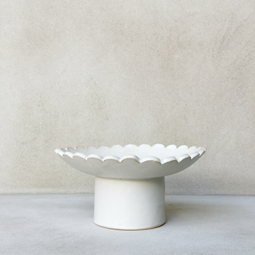 Scalloped Pedestal Bowl