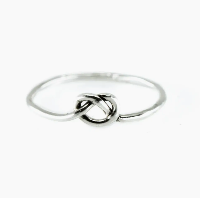 Love Knot Ring in Silver