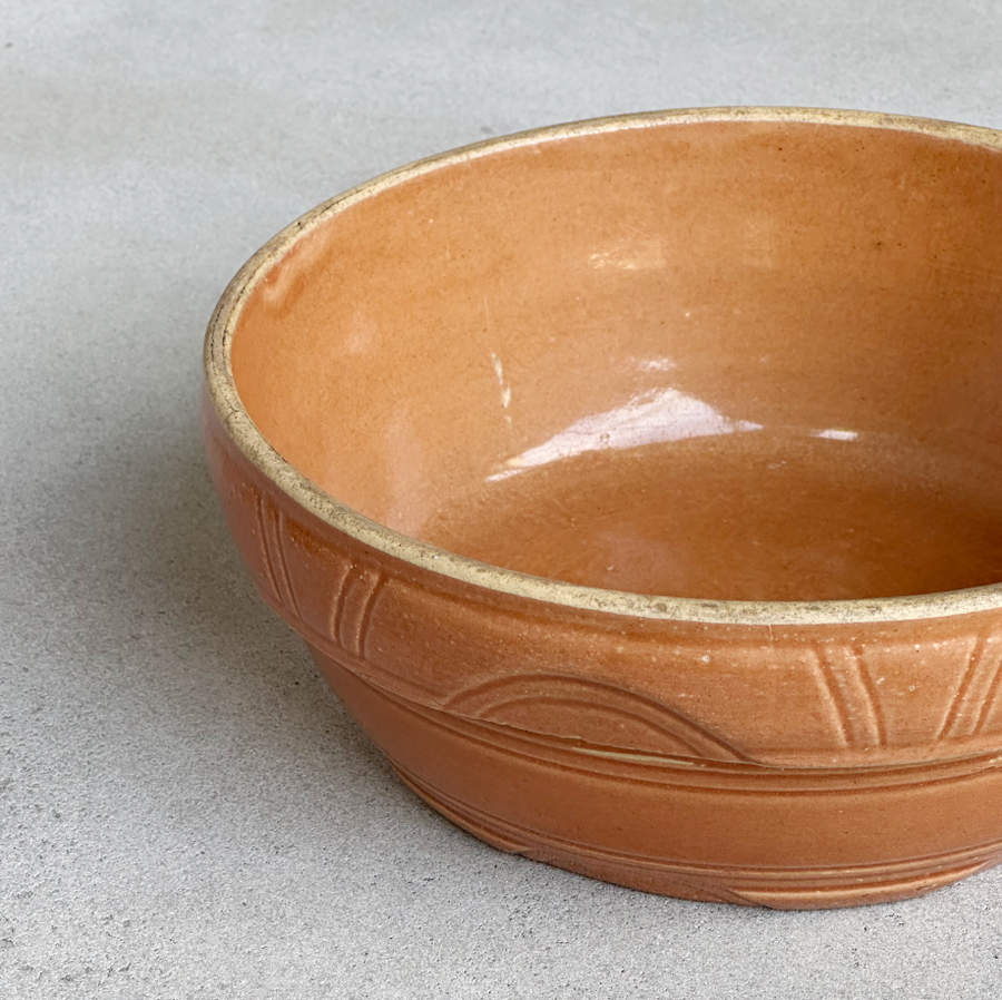 Vintage Salmon Ovenware Bowl