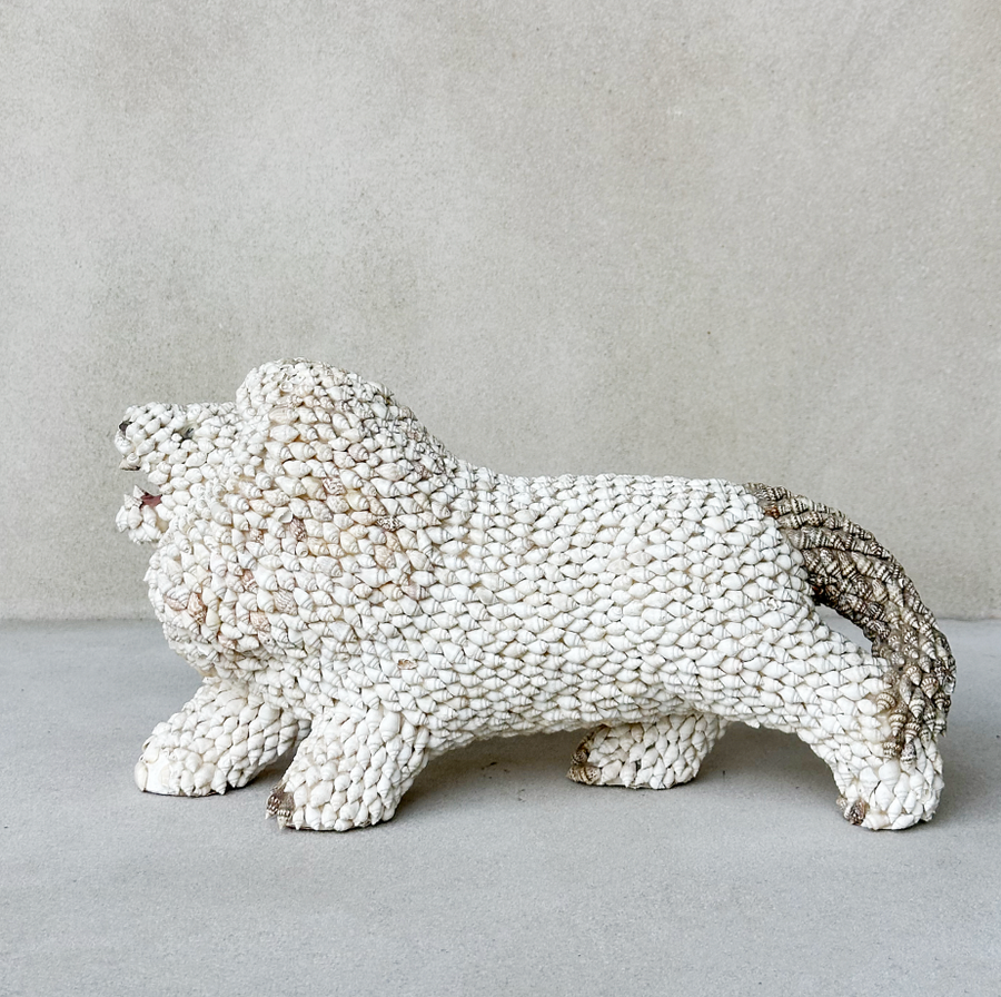 Vintage Shell Art Lion