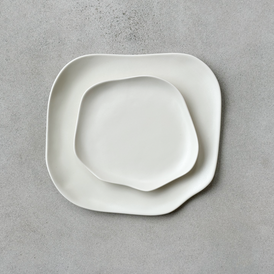 Moonlight Dinner Plate / Bare