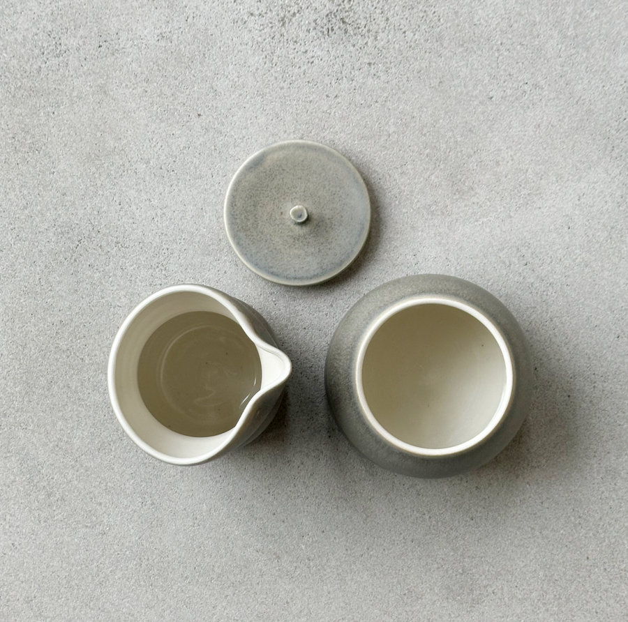 TQD Cream and Sugar Set of 2 / Earthstone