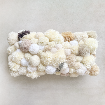 Pom Pom Pillow / Ivory
