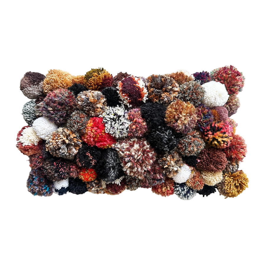 Pom Pom Pillow / Earth