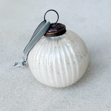 Alba Ribbed Round Ormanent