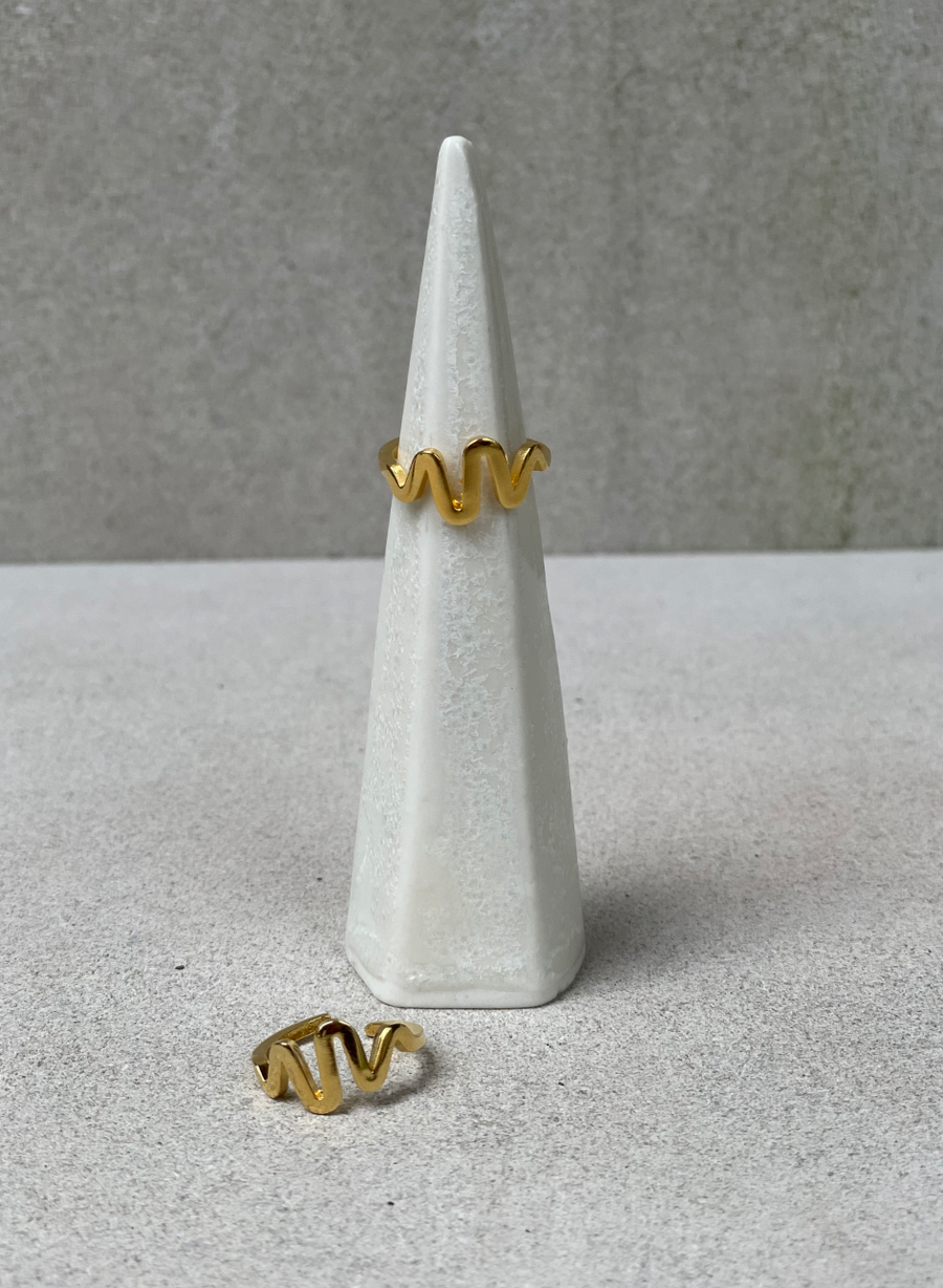 Crosslyne Squiggle Ring