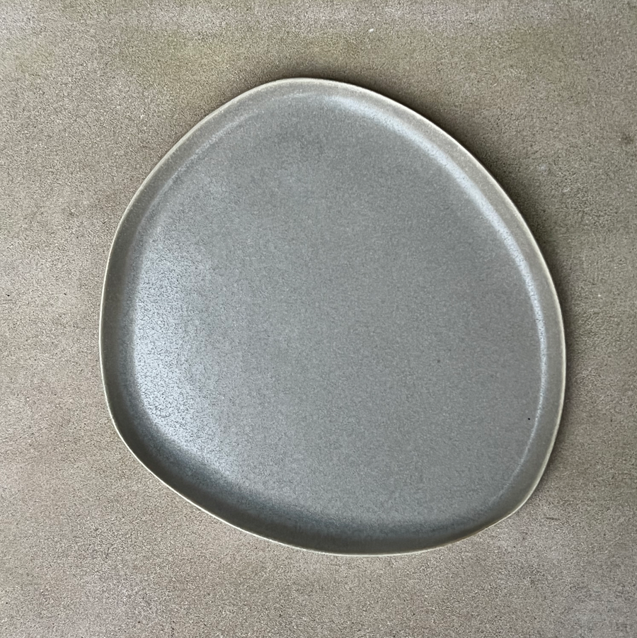 Mineral Collection / Dinner Plate / Earthstone