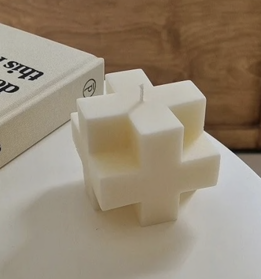 LARGE CUBE CANDLE