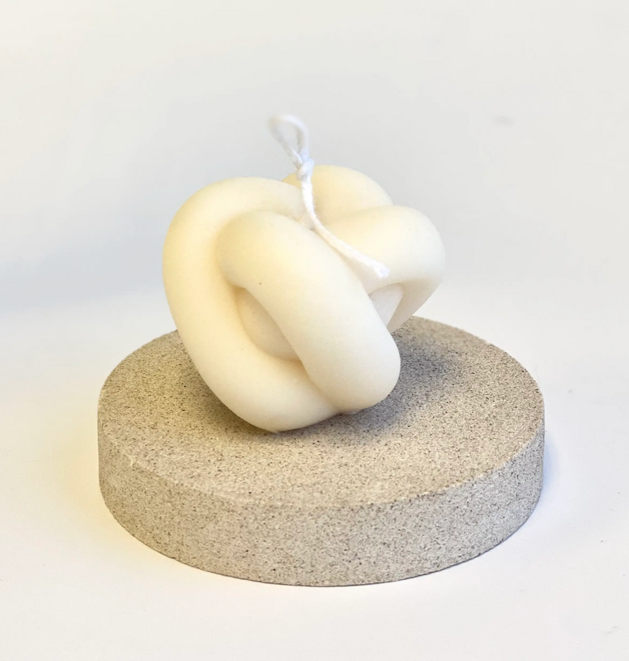 Small Knot Candle