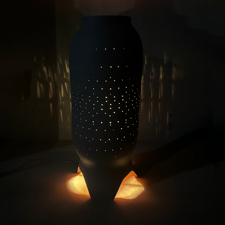 Carnevale Clay Tall Moon Lamp