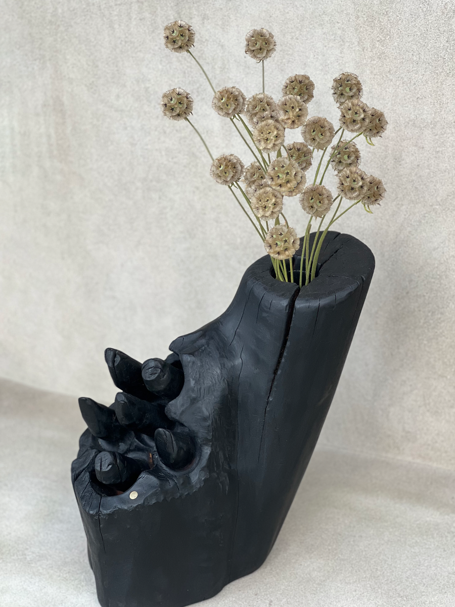 CN Charred  Maple Point Vase