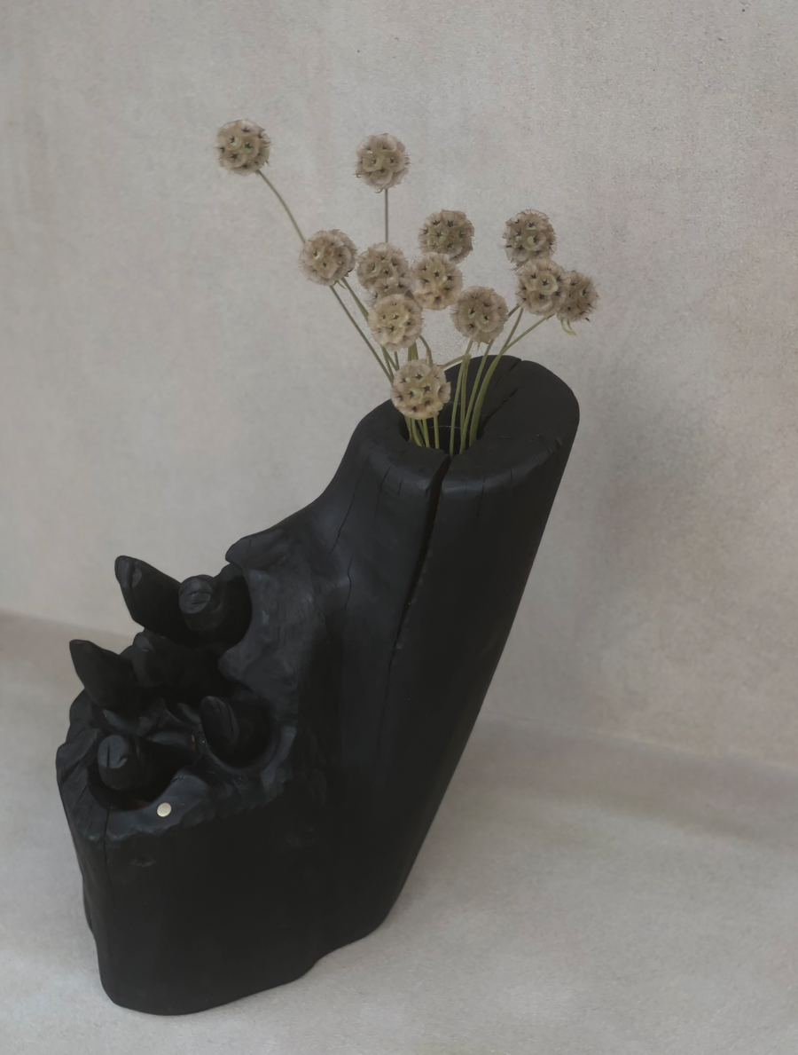 CN Charred  Maple Point Vase