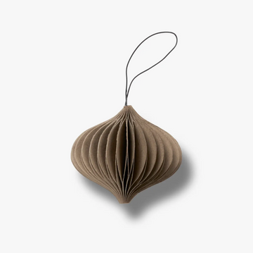 Onion folded ornament, macchiato onion