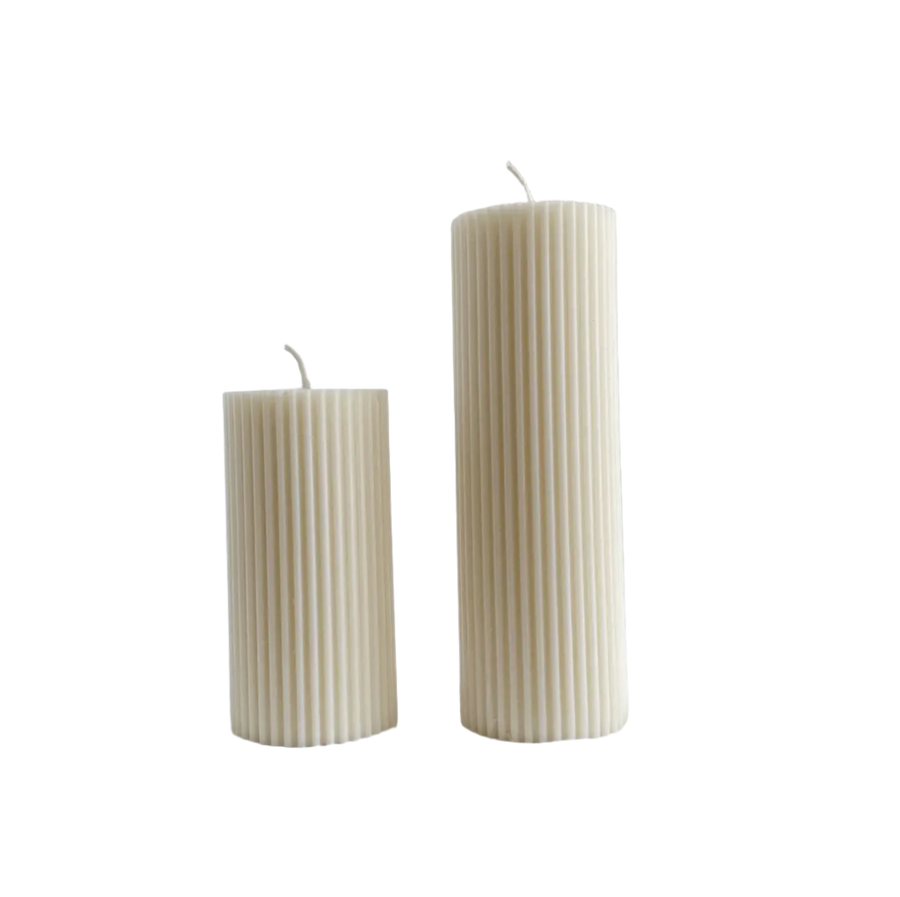 Soie Medium Ribbed Pillar Candle