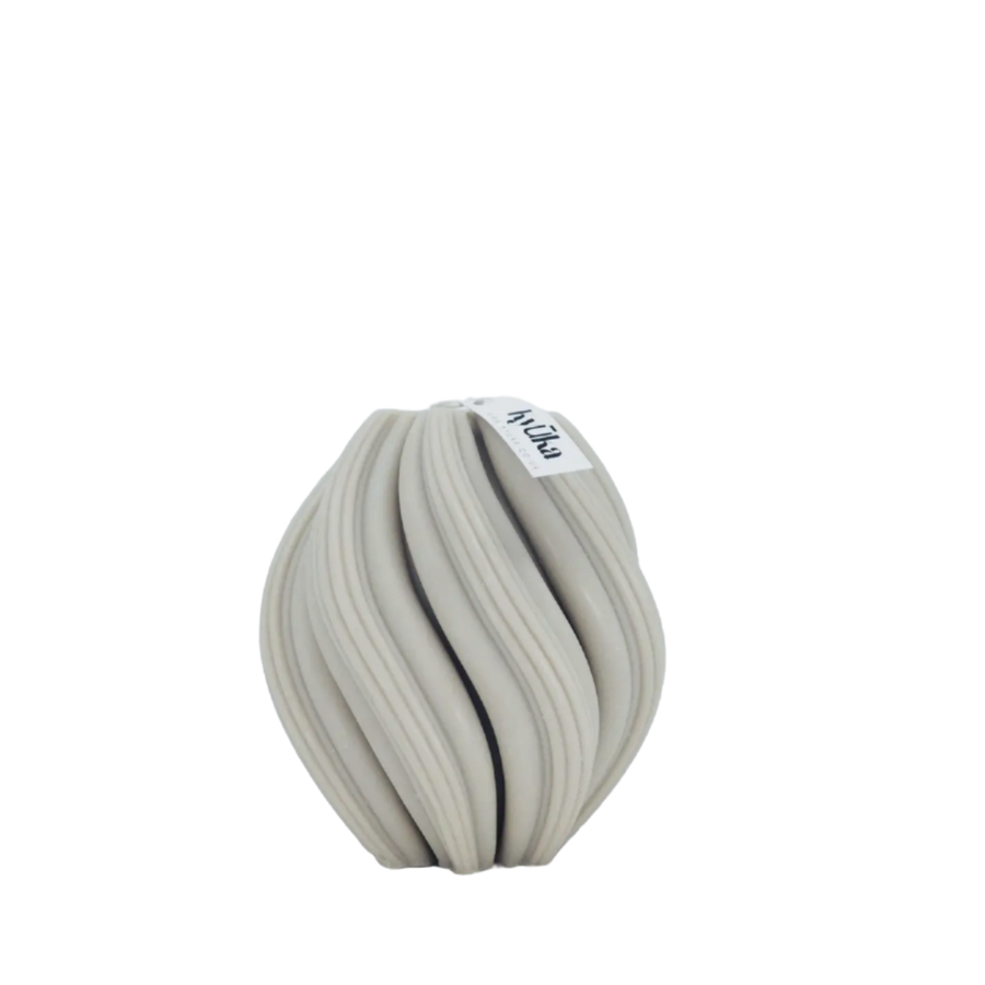 Kyuka Large Swirl Smoke Candle